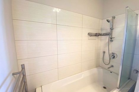 Photo of property in 32a/132 Stancombe Road, Flat Bush, Auckland, 2016