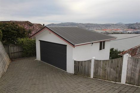 Photo of property in 63 Glendevon Place, Vauxhall, Dunedin, 9013