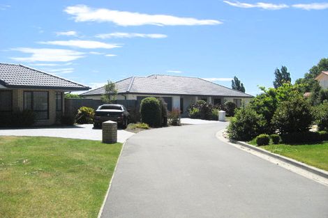 Photo of property in 3 Limes Avenue, Parklands, Christchurch, 8083