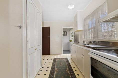 Photo of property in 15 Grayson Avenue, Mangakakahi, Rotorua, 3015