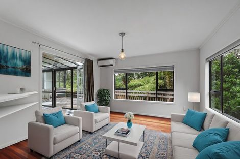 Photo of property in 37 York Road, Titirangi, Auckland, 0604