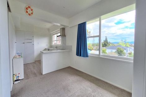 Photo of property in 64 Mcfadzean Drive, Blockhouse Bay, Auckland, 0600