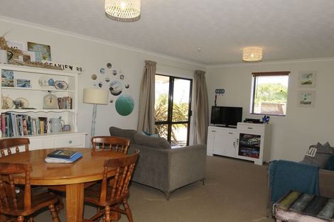 Photo of property in 6 Chambers Street, Kakanui, Oamaru, 9495