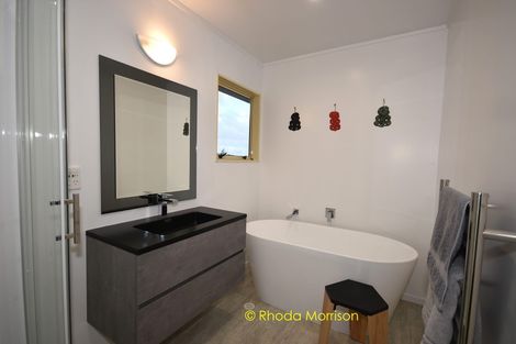 Photo of property in 229 Pahi Road, Pahi, Paparoa, 0571