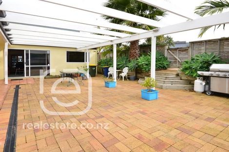 Photo of property in 157 West Harbour Drive, West Harbour, Auckland, 0618