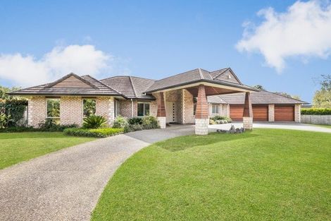 Photo of property in 1 Glencairn Place, Buckland, Pukekohe, 2677