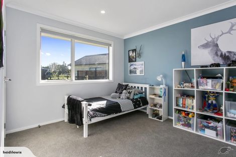 Photo of property in 32 Mike Smith Drive, Cambridge, 3434