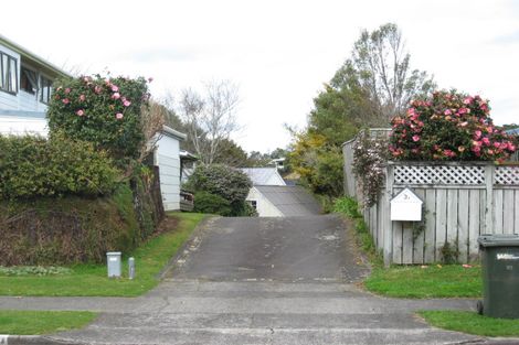 Photo of property in 3a Ballantrae Place, Highlands Park, New Plymouth, 4312