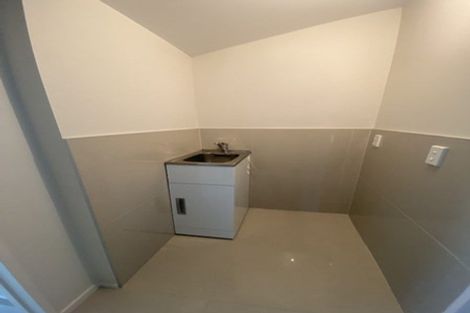 Photo of property in 71 Battalion Drive, Papakura, 2110