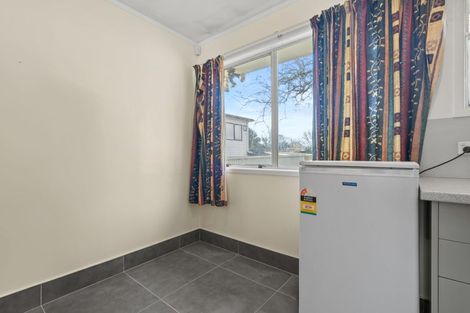 Photo of property in 1/23 Frobisher Way, Clendon Park, Auckland, 2103