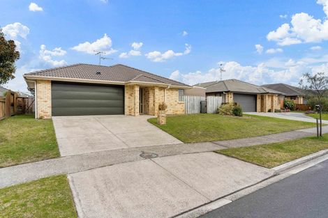 Photo of property in 716 Gloucester Road, Papamoa Beach, Papamoa, 3118