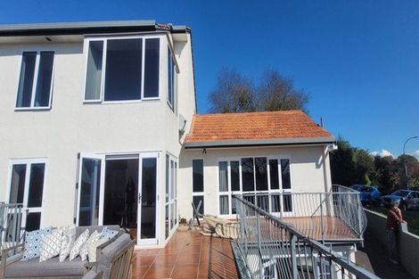 Photo of property in 152 Lake Crescent, Hamilton Lake, Hamilton, 3204