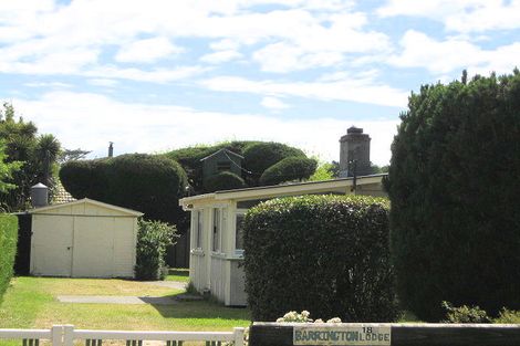 Photo of property in 18 Kiwi Avenue, Waikuku Beach, 7473