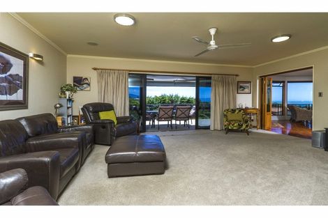 Photo of property in 5 Paradise Way, Pohara, Takaka, 7183