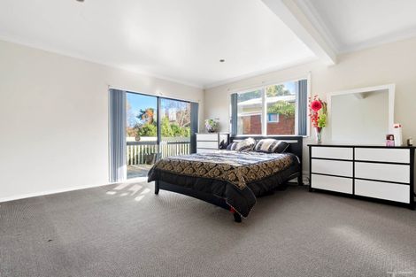 Photo of property in 93 Beaumonts Way, Manurewa, Auckland, 2102