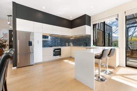 Photo of property in 2b Alpha Street, Cromwell, 9310