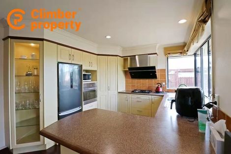 Photo of property in 24 Wentworth Drive, Rototuna North, Hamilton, 3210