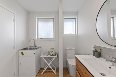 Photo of property in 8/112a Olliviers Road, Phillipstown, Christchurch, 8011