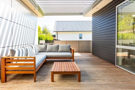 Photo of property in 72 Bowenvale Avenue, Cashmere, Christchurch, 8022