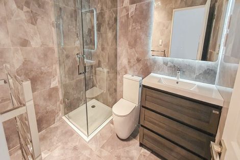 Photo of property in 61b Kervil Avenue, Te Atatu Peninsula, Auckland, 0610