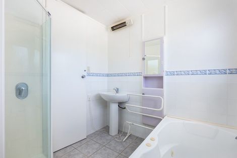 Photo of property in 27 Leslie Street, Waitara, 4320