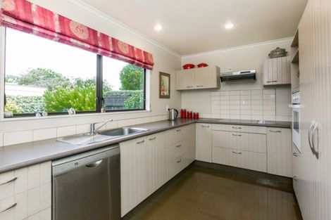 Photo of property in 12 Legorne Lane, Havelock North, 4130