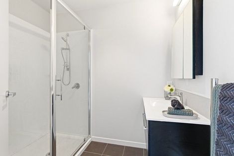 Photo of property in 20/6 Oswald Crescent, Paparangi, Wellington, 6037