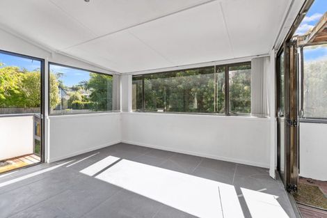 Photo of property in 41 D'oyly Drive, Stanmore Bay, Whangaparaoa, 0932