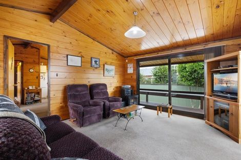 Photo of property in 3 Montgomery Crescent, Putaruru, 3411