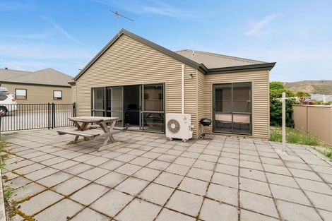 Photo of property in 8a Mckellar Court, Cromwell, 9310
