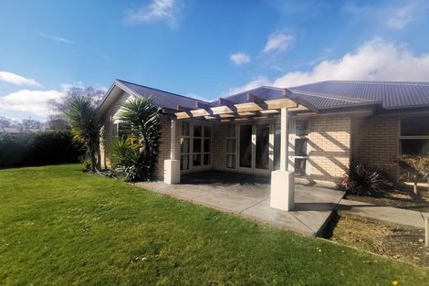 Photo of property in 85 Mokihi Gardens, Hillmorton, Christchurch, 8024