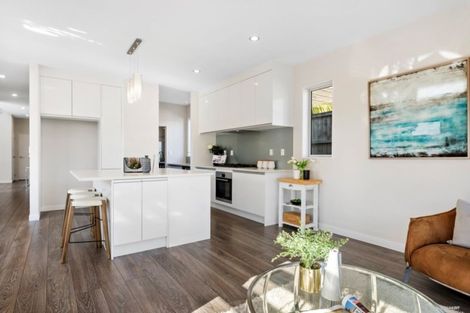 Photo of property in 2 Timberland Drive, Silverdale, 0932