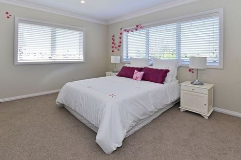 Photo of property in 5 Hinau Road, Karaka, Papakura, 2113