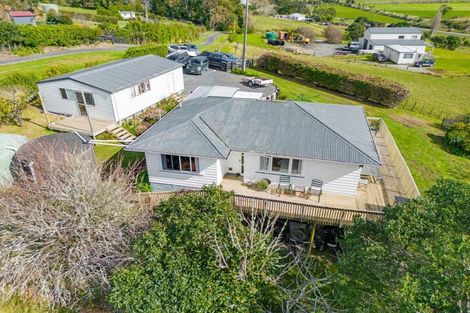 Photo of property in 95 Mangakura Road, Helensville, 0800