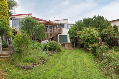 Photo of property in 8 Chamberlain Street, Dannevirke, 4930