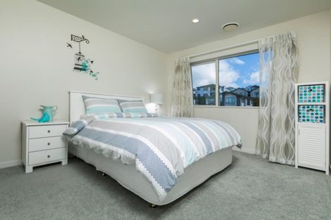 Photo of property in 48 Remuremu Street, Long Bay, Auckland, 0630