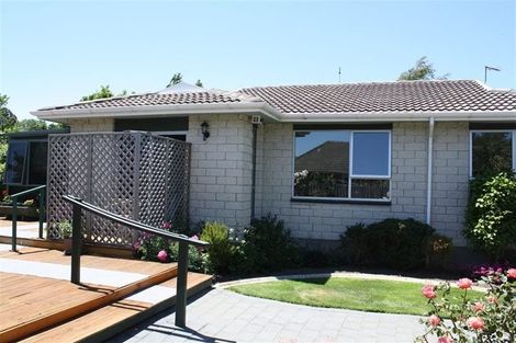 Photo of property in 2/456 Main South Road, Hornby, Christchurch, 8042