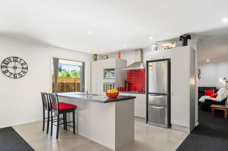 Photo of property in 56 Fairfax Crescent, Pyes Pa, Tauranga, 3112