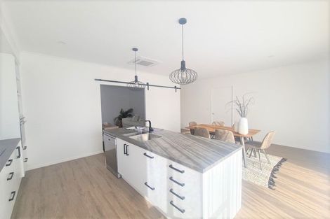 Photo of property in 17 Mida Close, Papamoa Beach, Papamoa, 3118