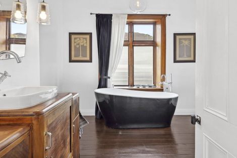 Photo of property in 6 Ray Street, Cromwell, 9310