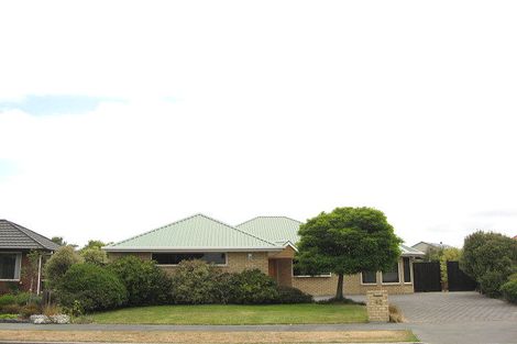 Photo of property in 42 Forest Drive, Parklands, Christchurch, 8083