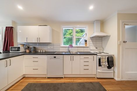 Photo of property in 684 Main Road North, Te Marua, Upper Hutt, 5018