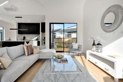 Photo of property in 14 Waka Ama Road, Karaka, Papakura, 2113