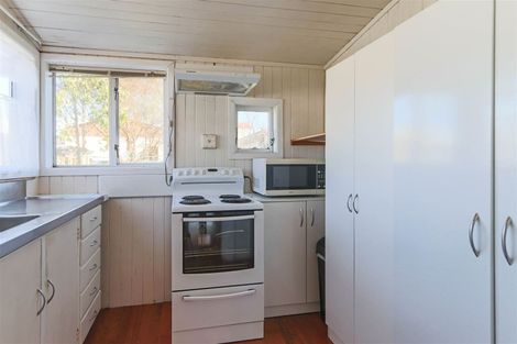 Photo of property in 36 Standish Street, Inglewood, 4330