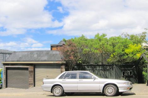 Photo of property in 1/27 Macdonald Crescent, Te Aro, Wellington, 6011