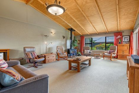 Photo of property in 10 Heron Crescent, Katikati, 3129