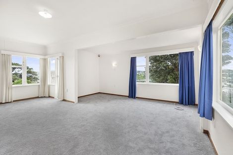 Photo of property in 43a Nevay Road, Miramar, Wellington, 6022