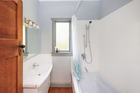 Photo of property in 99a Church Street, West End, Palmerston North, 4412