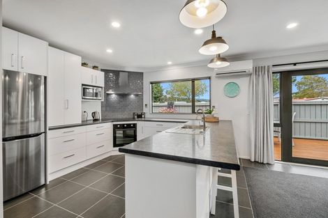 Photo of property in 12 Seddul Bahr Road, Trentham, Upper Hutt, 5018