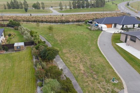 Photo of property in 14 West Bay Place, Huntingdon, Ashburton, 7774